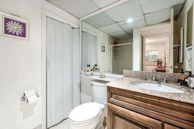 Clean and bright 2nd-floor corner unit. Updated baths, tiled on Kings Point Golf - Executive in Florida - for sale on GolfHomes.com, golf home, golf lot