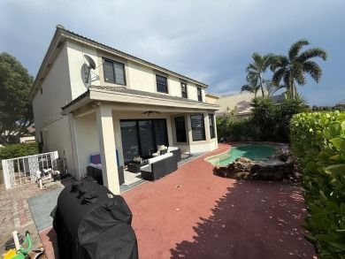 Welcome to this fully renovated-beautifully maintained on Bear Lakes Country Club in Florida - for sale on GolfHomes.com, golf home, golf lot