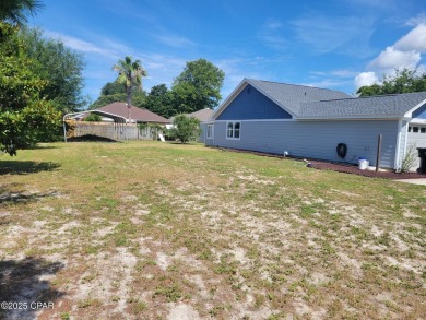 Welcome Home!! This Beach Bungalow has everything you need! on Holiday Golf Club in Florida - for sale on GolfHomes.com, golf home, golf lot