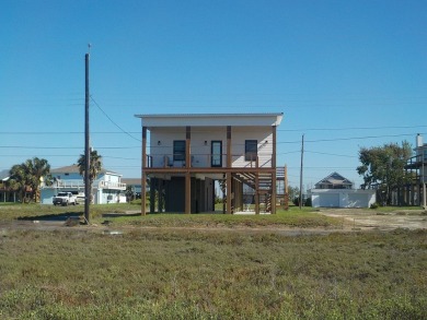 A beautiful and modern custom built stilt home. This home comes on Lamar Golf Course in Texas - for sale on GolfHomes.com, golf home, golf lot