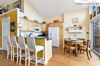 Beautifully maintained and furnished *Pasquale* home comes on Beech Mountain Club in North Carolina - for sale on GolfHomes.com, golf home, golf lot