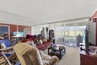 Ground-floor 2/2 in Pine Island Ridge Country Club with gorgeous on Pine Island Ridge Country Club in Florida - for sale on GolfHomes.com, golf home, golf lot