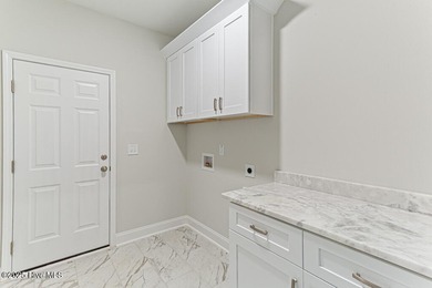 LUXURY LIVING IN PINEHURST #6 - WITH PCC MEMBERSHIP! Take on Pinehurst  No. 6 Golf Course in North Carolina - for sale on GolfHomes.com, golf home, golf lot