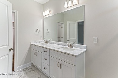 LUXURY LIVING IN PINEHURST #6 - WITH PCC MEMBERSHIP! Take on Pinehurst  No. 6 Golf Course in North Carolina - for sale on GolfHomes.com, golf home, golf lot