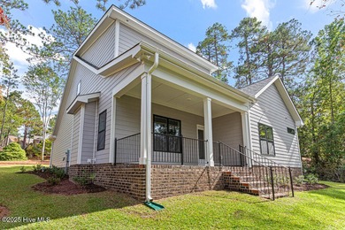 LUXURY LIVING IN PINEHURST #6 - WITH PCC MEMBERSHIP! Take on Pinehurst  No. 6 Golf Course in North Carolina - for sale on GolfHomes.com, golf home, golf lot