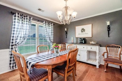 Beautiful 5-bed, 3-bath home in West Hills overlooking Amarillo on Amarillo Country Club in Texas - for sale on GolfHomes.com, golf home, golf lot