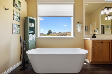 Meticulously maintained  thoughtfully updated, this stunning on Horn Rapids Golf Club in Washington - for sale on GolfHomes.com, golf home, golf lot