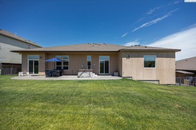 Meticulously maintained  thoughtfully updated, this stunning on Horn Rapids Golf Club in Washington - for sale on GolfHomes.com, golf home, golf lot