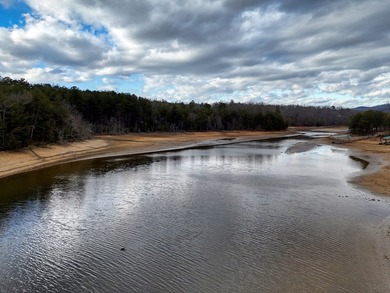 A TRULY SPECIAL LAKEFRONT PROPERTY! Build your dream LAKEFRONT on Old Union Golf Course in Georgia - for sale on GolfHomes.com, golf home, golf lot