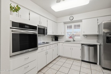 Well-maintained home in the highly sought-after Sunland Village on Sunland Village Golf Club in Arizona - for sale on GolfHomes.com, golf home, golf lot