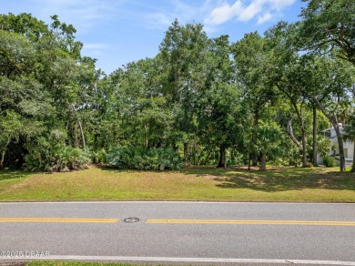 Tucked inside one of Florida's most distinctive GATED on Spruce Creek Golf Club in Florida - for sale on GolfHomes.com, golf home, golf lot
