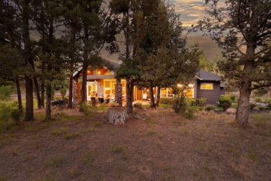 Welcome to this beautifully appointed single-story home nestled on Awbrey Glen Golf Club in Oregon - for sale on GolfHomes.com, golf home, golf lot