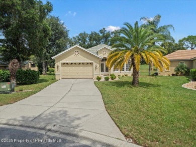 Located in Glen Lakes, this Addison built maintained home is on Glen Lakes Country Club in Florida - for sale on GolfHomes.com, golf home, golf lot