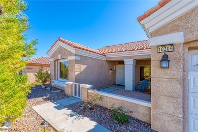 Beautiful Single Story Stunner in Desirable Sun City Summerlin on Eagle Crest Golf Club in Nevada - for sale on GolfHomes.com, golf home, golf lot