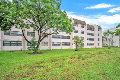Spacious 2-bedroom, 2-bath condo in sought-after Sunrise Lakes! on Sunrise Lakes Phase IV Golf Course in Florida - for sale on GolfHomes.com, golf home, golf lot