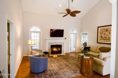 This is a move-in-ready single level cottage home with on Pinehurst Resort and Country Club in North Carolina - for sale on GolfHomes.com, golf home, golf lot