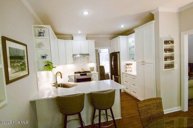 This is a move-in-ready single level cottage home with on Pinehurst Resort and Country Club in North Carolina - for sale on GolfHomes.com, golf home, golf lot