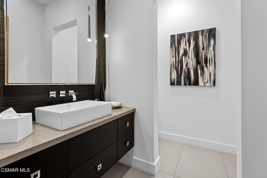 Absolutely extraordinary CUSTOM SINGLE LEVEL contemporary with on Sherwood Lake Club in California - for sale on GolfHomes.com, golf home, golf lot