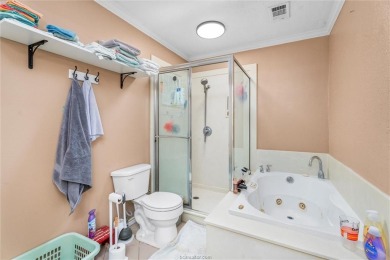 Fall in love with lakeview living in this spacious 2638 sq ft, 5 on Hilltop Lakes Resort Golf Club in Texas - for sale on GolfHomes.com, golf home, golf lot
