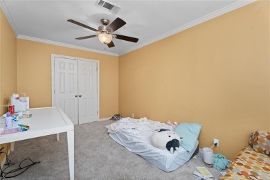 Fall in love with lakeview living in this spacious 2638 sq ft, 5 on Hilltop Lakes Resort Golf Club in Texas - for sale on GolfHomes.com, golf home, golf lot