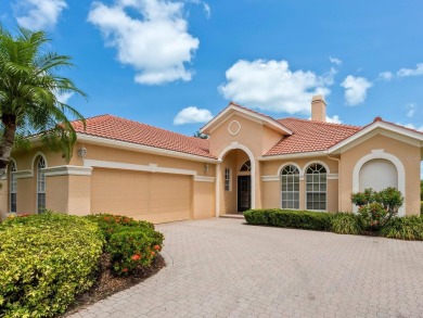 Live exceptionally in Lakewood Ranch's Gleneagles at the Country on Lakewood Ranch Golf and Country Club in Florida - for sale on GolfHomes.com, golf home, golf lot