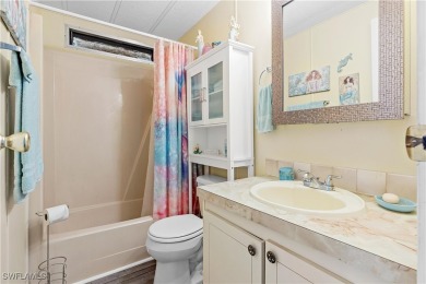 PRICED TO SELL WITH MOTIVATED SELLERS!! Charming 2-Bedroom on Six Lakes Country Club in Florida - for sale on GolfHomes.com, golf home, golf lot