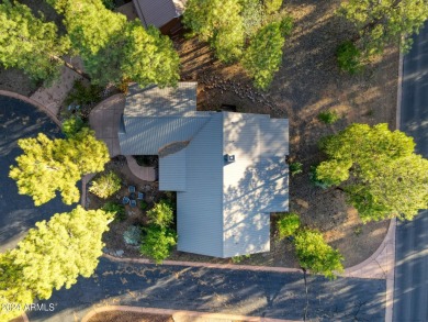 This adorable 3 bedroom, 2 bath home is the perfect fit for a on Torreon Golf Club in Arizona - for sale on GolfHomes.com, golf home, golf lot