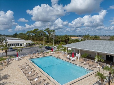 PRICED TO SELL WITH MOTIVATED SELLERS!! Charming 2-Bedroom on Six Lakes Country Club in Florida - for sale on GolfHomes.com, golf home, golf lot