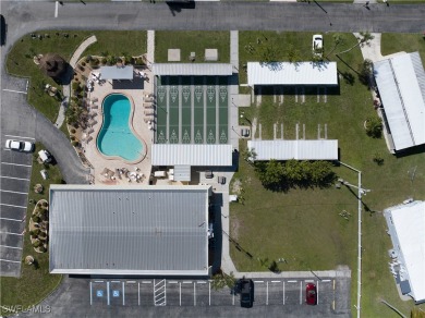 PRICED TO SELL WITH MOTIVATED SELLERS!! Charming 2-Bedroom on Six Lakes Country Club in Florida - for sale on GolfHomes.com, golf home, golf lot