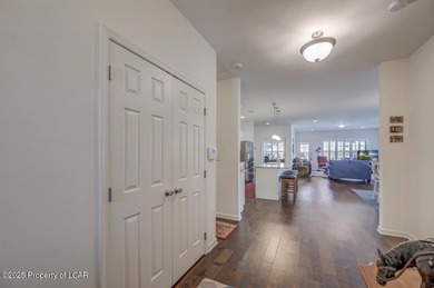 Exceptionally well kept 3 bdrm, 2 bath ranch condo in the on Sand Springs Country Club in Pennsylvania - for sale on GolfHomes.com, golf home, golf lot