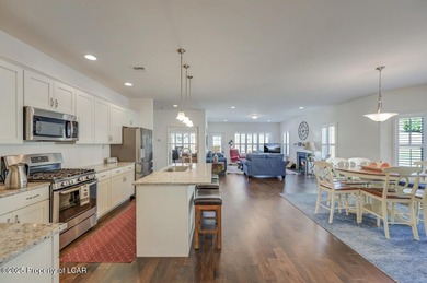 Exceptionally well kept 3 bdrm, 2 bath ranch condo in the on Sand Springs Country Club in Pennsylvania - for sale on GolfHomes.com, golf home, golf lot