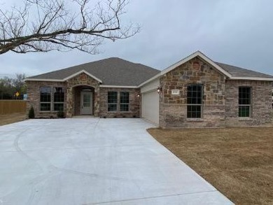 New Construction on over a Third Acre Lot!!  Still Time to on Lake Kiowa Golf Course in Texas - for sale on GolfHomes.com, golf home, golf lot