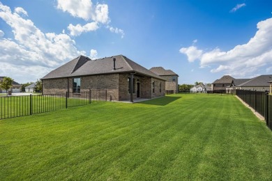 This sought-after single-story Altura Birch floorplan is now on Heath Golf and Yacht Club in Texas - for sale on GolfHomes.com, golf home, golf lot
