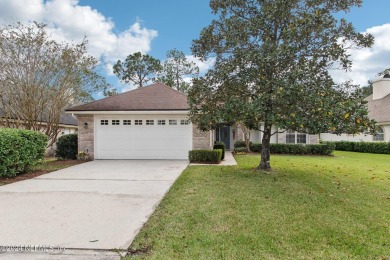 Sunlight abounds in this perfect 3/2 villa with newer A/C on Magnolia Point Golf and Country Club in Florida - for sale on GolfHomes.com, golf home, golf lot