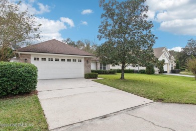 Sunlight abounds in this perfect 3/2 villa with newer A/C on Magnolia Point Golf and Country Club in Florida - for sale on GolfHomes.com, golf home, golf lot