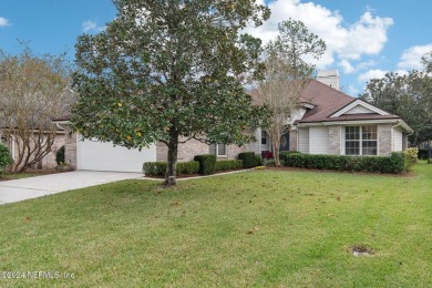 Sunlight abounds in this perfect 3/2 villa with newer A/C on Magnolia Point Golf and Country Club in Florida - for sale on GolfHomes.com, golf home, golf lot