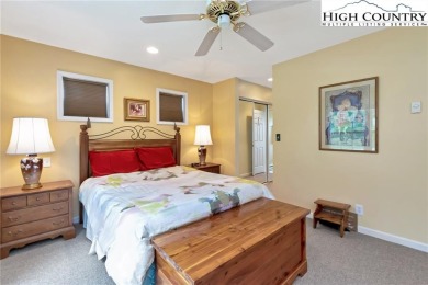 Beautifully maintained and furnished *Pasquale* home comes on Beech Mountain Club in North Carolina - for sale on GolfHomes.com, golf home, golf lot