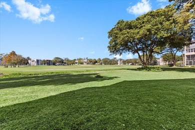 Ground-floor 2/2 in Pine Island Ridge Country Club with gorgeous on Pine Island Ridge Country Club in Florida - for sale on GolfHomes.com, golf home, golf lot