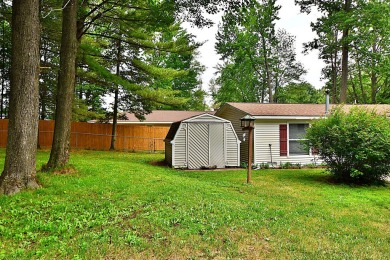 Welcome to your up north getaway in the highly desirable Artesia on Birch Pointe Golf Club in Michigan - for sale on GolfHomes.com, golf home, golf lot