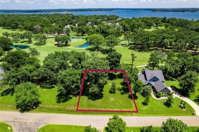 Absolute dream quarter acre golf course lot located in the on Pinnacle Golf and Boat Club in Texas - for sale on GolfHomes.com, golf home, golf lot