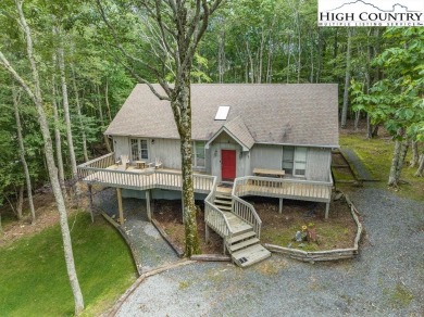 Charming, serene mountain home on Beech mountain with a LEVEL on Beech Mountain Club in North Carolina - for sale on GolfHomes.com, golf home, golf lot