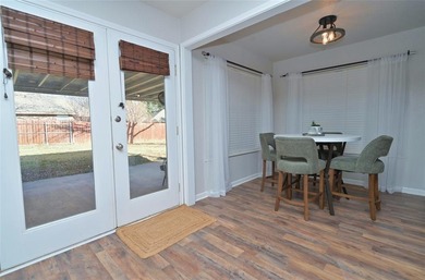 Location! Location! Beautiful custom built 2,164 sq. ft on De Cordova Bend Country Club in Texas - for sale on GolfHomes.com, golf home, golf lot