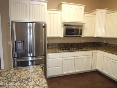 Wonderful location for this charming home. Sits on 1.35 acres on Snowflake Municipal Golf Course in Arizona - for sale on GolfHomes.com, golf home, golf lot