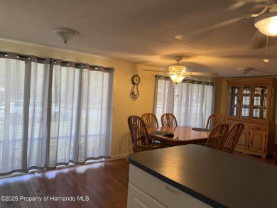 Welcome to this charming 2 bedroom, 2 bathroom home in the on High Point Golf Club, Inc. in Florida - for sale on GolfHomes.com, golf home, golf lot
