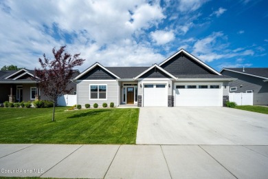 Welcome to this beautifully designed 3 bed, 3 bath home offering on Avondale Golf and Tennis Club in Idaho - for sale on GolfHomes.com, golf home, golf lot
