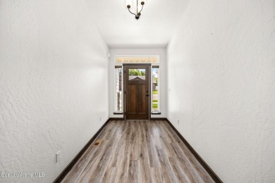 Welcome to this beautifully designed 3 bed, 3 bath home offering on Avondale Golf and Tennis Club in Idaho - for sale on GolfHomes.com, golf home, golf lot