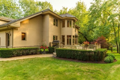 Welcome to your dream home in the exclusive Royal Melbourne golf on Royal Melbourne in Illinois - for sale on GolfHomes.com, golf home, golf lot