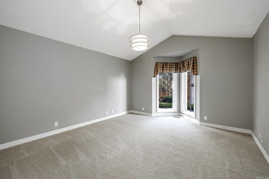 LUXURY LIVING ON THE FAIRWAY AT DIAMANTE COUNTRY CLUB! on Diamante Golf and Country Club in Arkansas - for sale on GolfHomes.com, golf home, golf lot