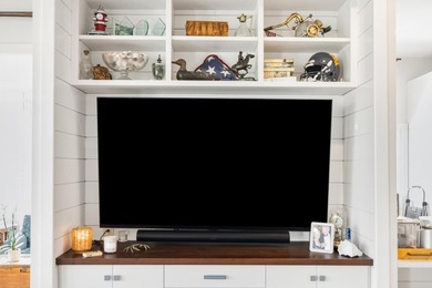 Completely reimagined during an extensive 2021-2022 renovation on  in South Carolina - for sale on GolfHomes.com, golf home, golf lot