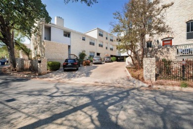 GREAT location in Tarrytown. This unit is a great set up with on Lions Municipal Golf Course in Texas - for sale on GolfHomes.com, golf home, golf lot